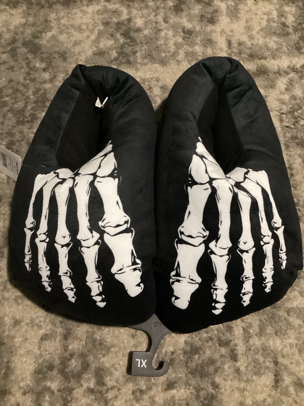 Skeleton Slippers WAY TO CELEBRATE Adult Black Plush Halloween XL W-13/14 M-11/1